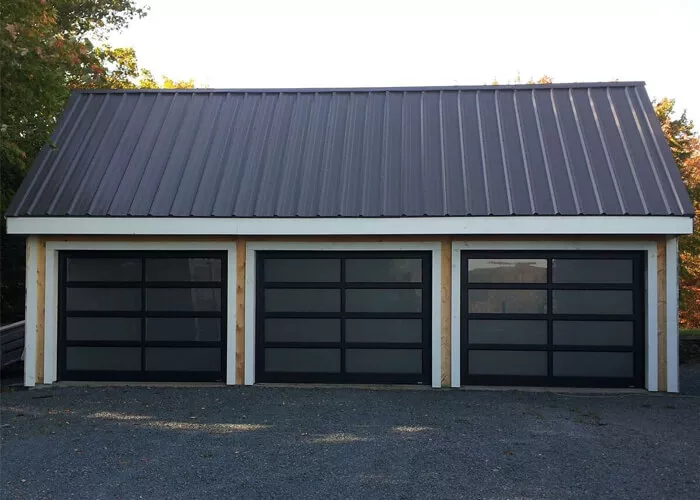 California, 9' x 7', Black, Satin glass